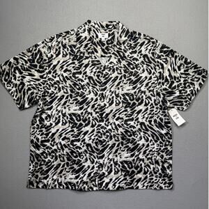 Mode of One Men's Relaxed-Fit Leopard Button-Down Camp Shirt Deep Black L $50